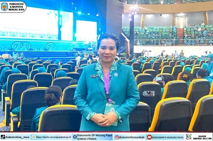 Ketua dan Wakil TP-PKK Mura Hadiri Pembukaan HKG Ke-53 dan RAKERNAS X PKK