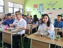 MBG Perdana Dimulai, Bupati Tinjau Langsung ke Sekolah