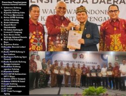 Terima Penghargaan, Gubernur Kalteng Dipuji Ketum PWI Pusat