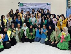 Dina Maulidah Pimpin Pelatihan Kewirausahaan Fatayat NU