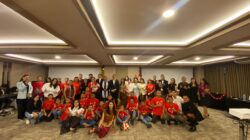 Swiss-Belhotel Danum Palangka Raya Rayakan Natal Bersama Anak Panti Asuhan Kasih Karunia Swiss-Belhotel Danum Palangka Raya Rayakan Natal Bersama Anak Panti Asuhan Kasih Karunia