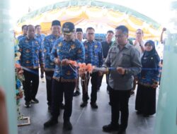 Bupati Ahmad Rifa’i Resmikan Gedung Perpustakaan