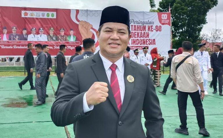Bebie Minta Perketat Pengawasan Pungutan Retribusi Usaha Jasa Bebie Minta Perketat Pengawasan Pungutan Retribusi Usaha Jasa