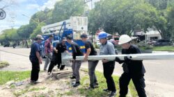 Dishub Pasang Pelican Cross di Depan SMPN 2 Dishub Pasang Pelican Cross di Depan SMPN 2