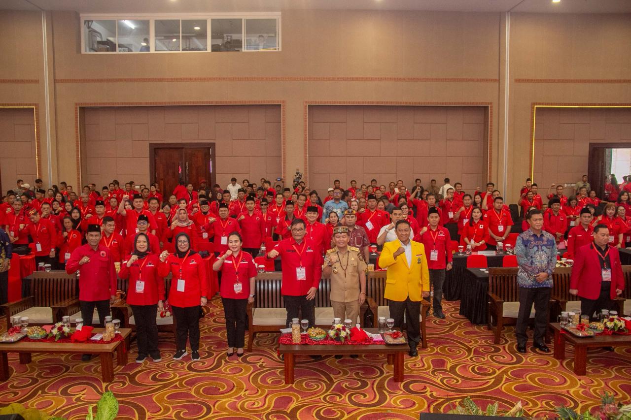 "Darah Muda" Pimpin DPD PDIP Kalteng: Yohanes Nakhoda Baru, Arton Dohong Naik Jabatan Kehormatan!