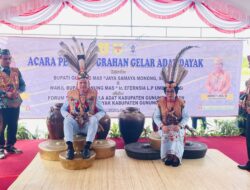 PISAH SAMBUT TAHUN BARU-Bupati Jaya Monong Gelar Doa Bersama Masyarakat