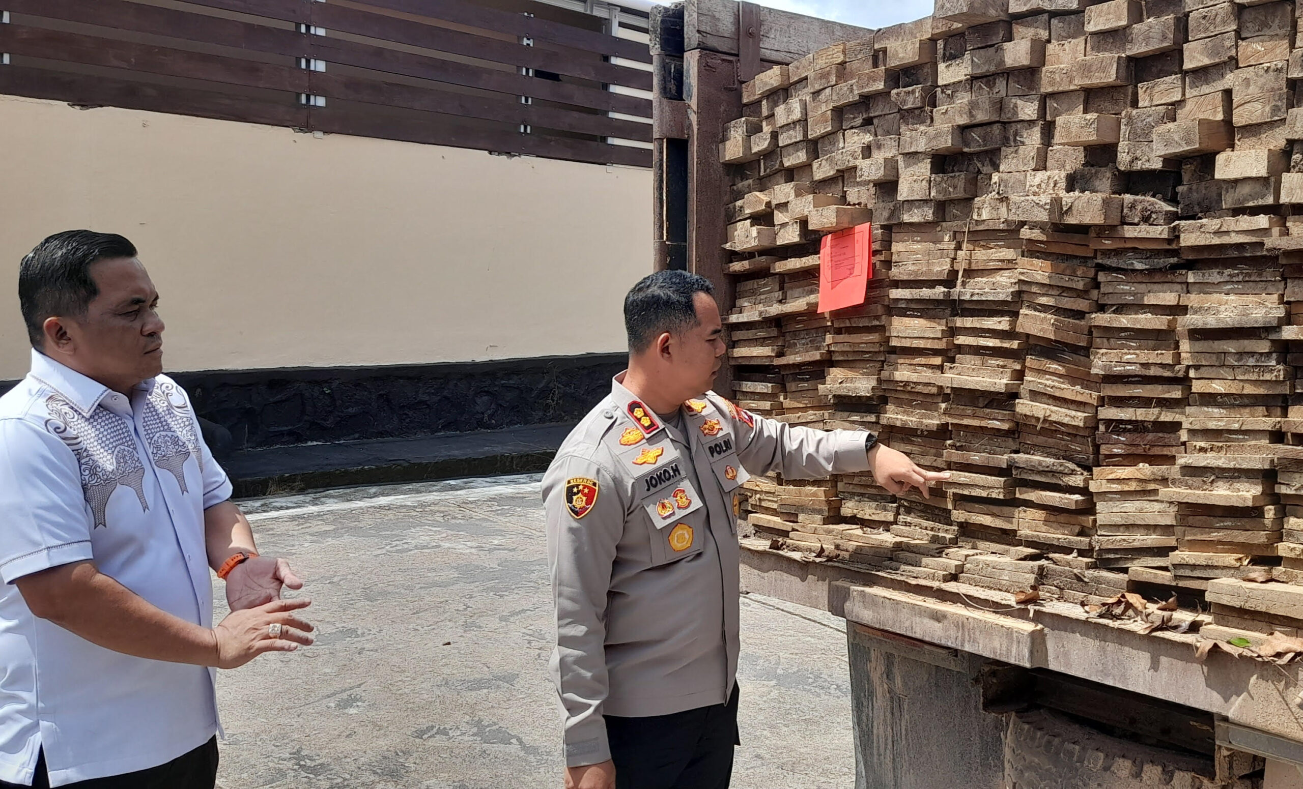 8 Kubik Kayu Olahan Tanpa Izin Diamankan