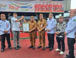 Kapuas Cetak Rekor MURI 1.000 Peserta Bermain Kecapi 