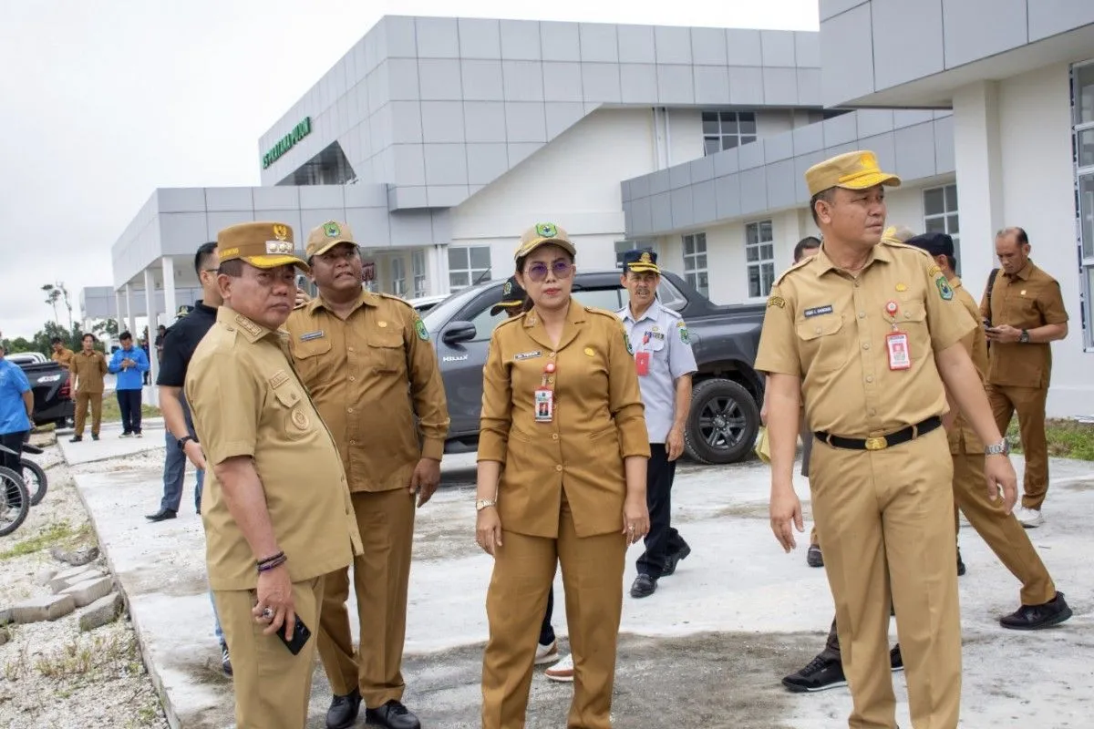 Pemkab Komitmen Selesaikan Pembangunan Bundaran Pujon