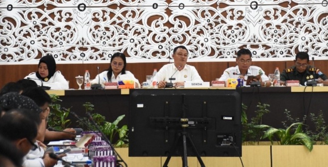 Sekda Pimpin Rapat Persiapan HUT Ke-80 RI