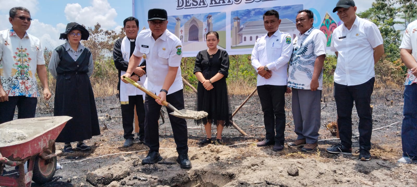 Wabup Dodo Letakkan Batu Pertama Pembangunan Gereja Agape