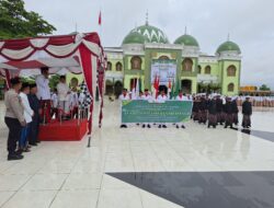 Bupati Wiyatno Lepas Kirab Santri Nasional