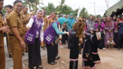 Aisyah Thisia Agustiar Kunjungi Lamandau dan Sukamara Aisyah Thisia Agustiar Kunjungi Lamandau dan Sukamara