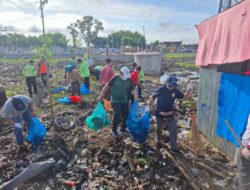 Bupati Wiyatno Pimpin Jumat Bersih dan Gerakan Tanam Pohon