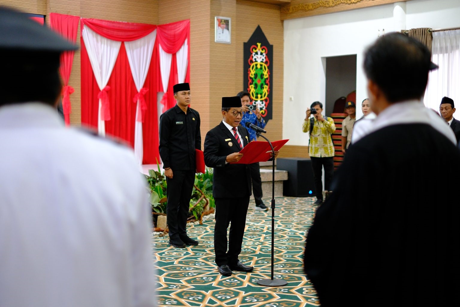 Bupati Heriyus Lantik 6 JPT Pratama, Berikut Daftar Namanya