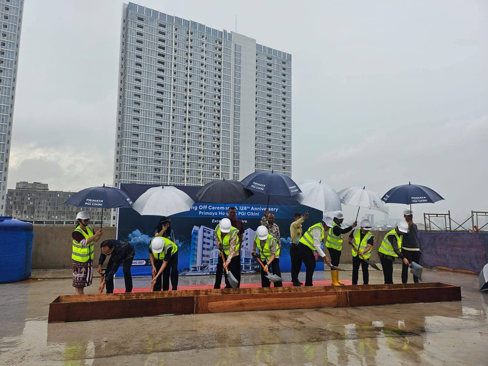 Teras Bersyukur Primaya Hospital PGI Cikini Kian Prima