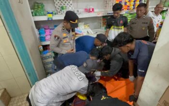 Sopir Angkutan Barang Tewas di Dalam Toilet Toko Sembako Sopir Angkutan Barang Tewas di Dalam Toilet Toko Sembako