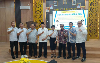 Bupati Eddy Raya Rangkul Badan Usaha Bupati Eddy Raya Rangkul Badan Usaha