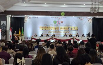 FK UPR Resmi Lantik 26 Dokter Angkatan XXXV