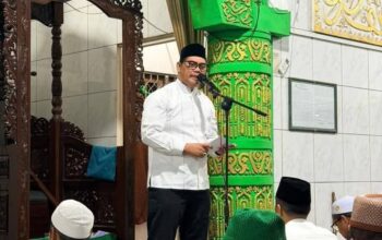 Bupati Barut Shalahuddin Ajak Warga Makmurkan Masjid