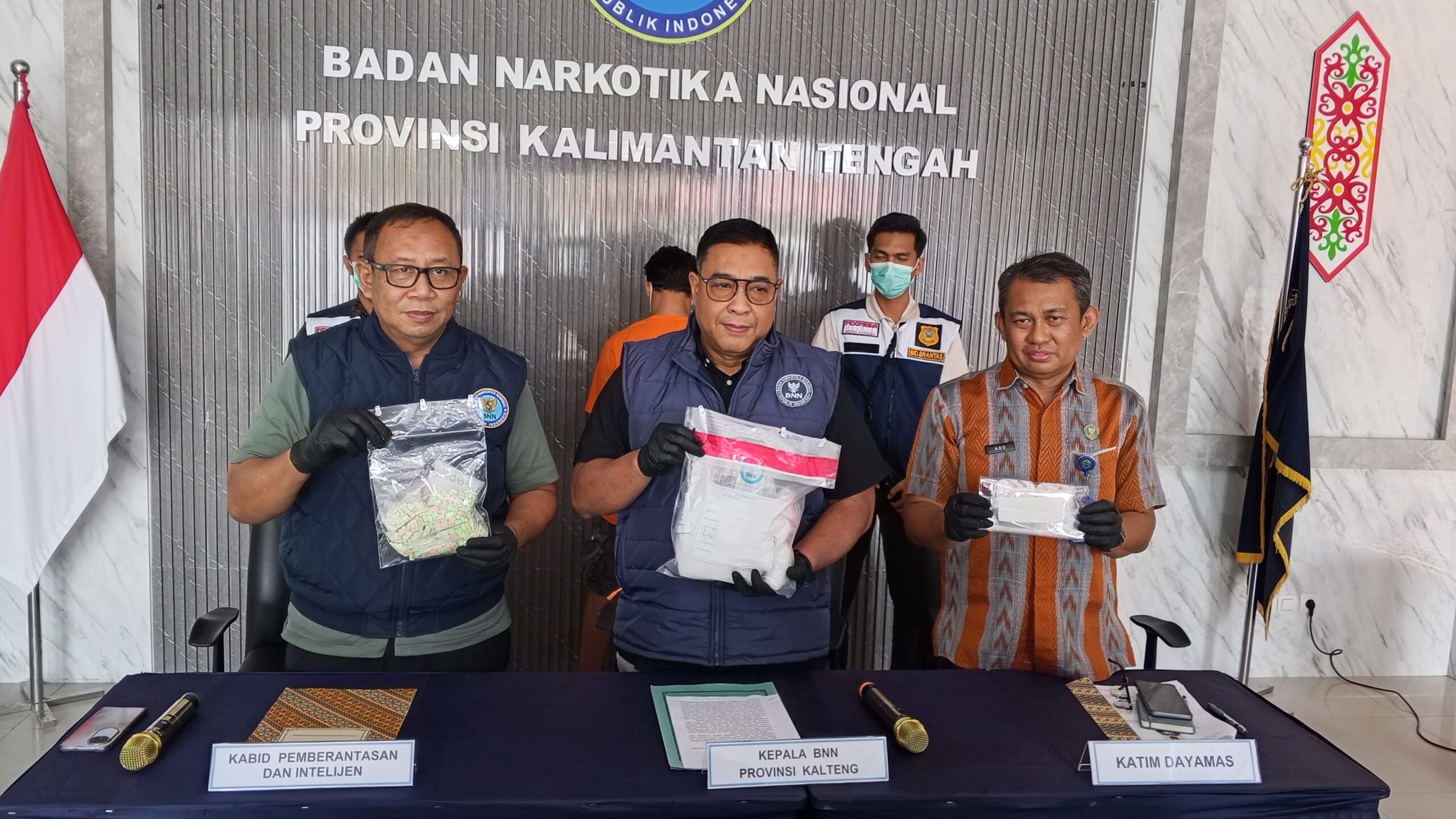 BNNP Kalteng Gagalkan Peredaran 1,8 Kg Sabu dan 786 Butir Ekstasi di Kotim