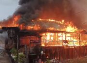 10 Rumah Ludes Terbakar di Mendawai Induk