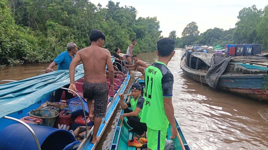 Kapal Imbal Sayur Karam, 1 Penumpang Tewas