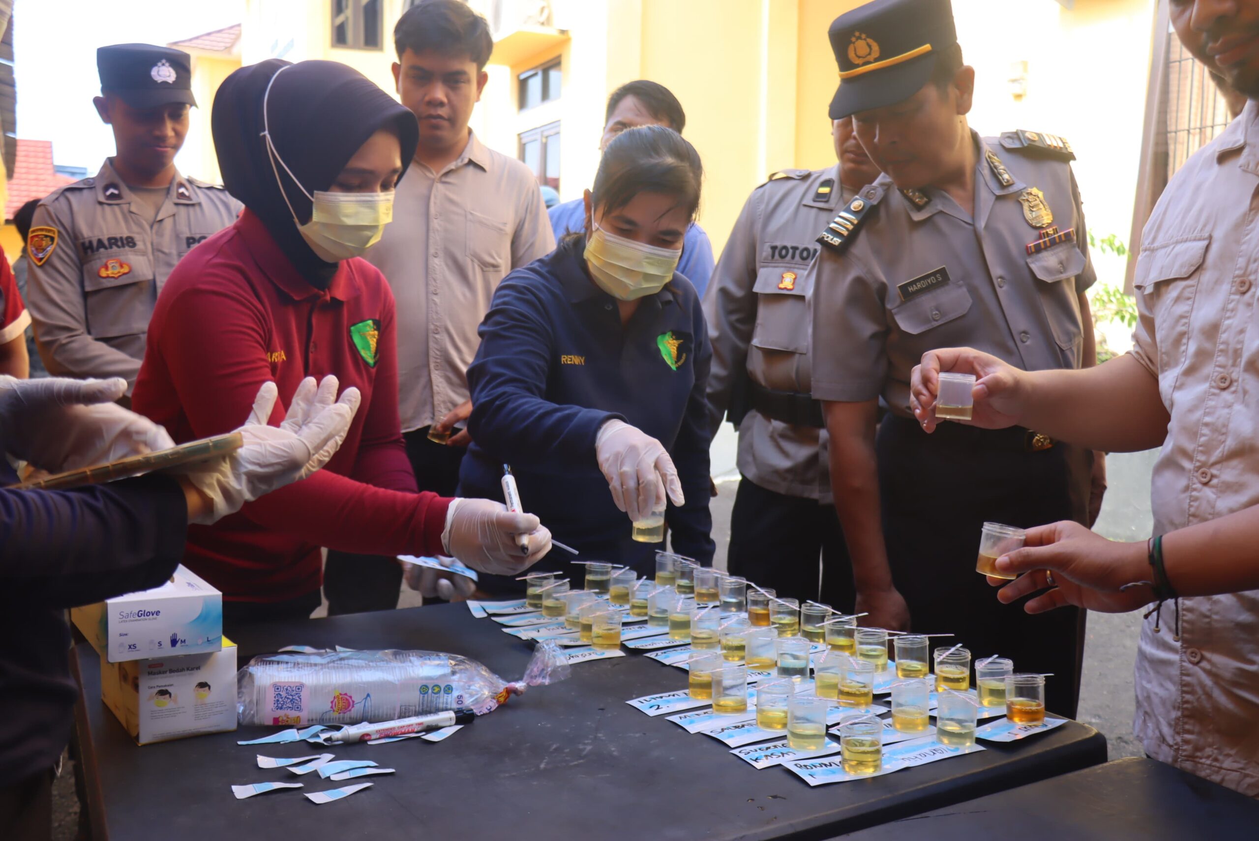 Personel Polres Kobar Dipaksa Kencing usai Apel Pagi