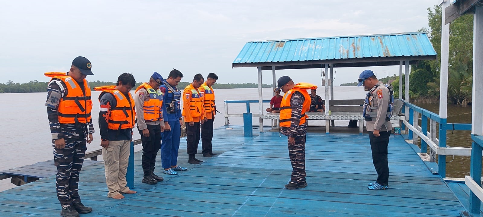 Perahu Nelayan Tenggelam di Muara Sungai Patin, 2 Korban Selamat
