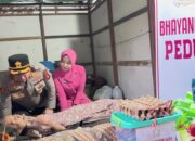 Polres Seruyan-Bhayangkari Salurkan Bansos di 3 Desa