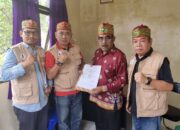 Diduga Menyebarkan Berita Bohong Yang Menimbulkan Keonaran, GDAN Laporkan Pemuda A, Ke Damang Kepala Adat
