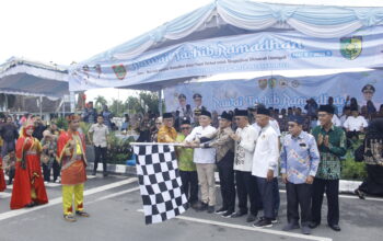 SAMBUT RAMADAN 1447 H-Gubernur Lepas 10 Ribu Peserta Ikuti Pawai Tarhib 