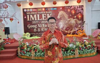 Bupati Nurhidayah Safari Imlek ke Tokoh Tionghoa Bupati Nurhidayah Safari Imlek ke Tokoh Tionghoa