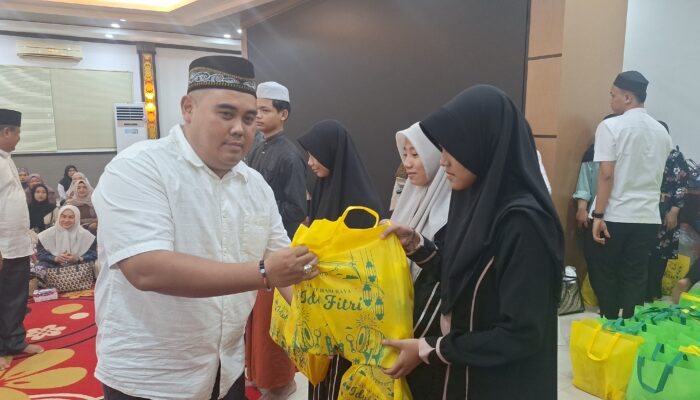 Anggota Dewan dan Jajaran Setwan Gelar Buka Puasa Bersama 