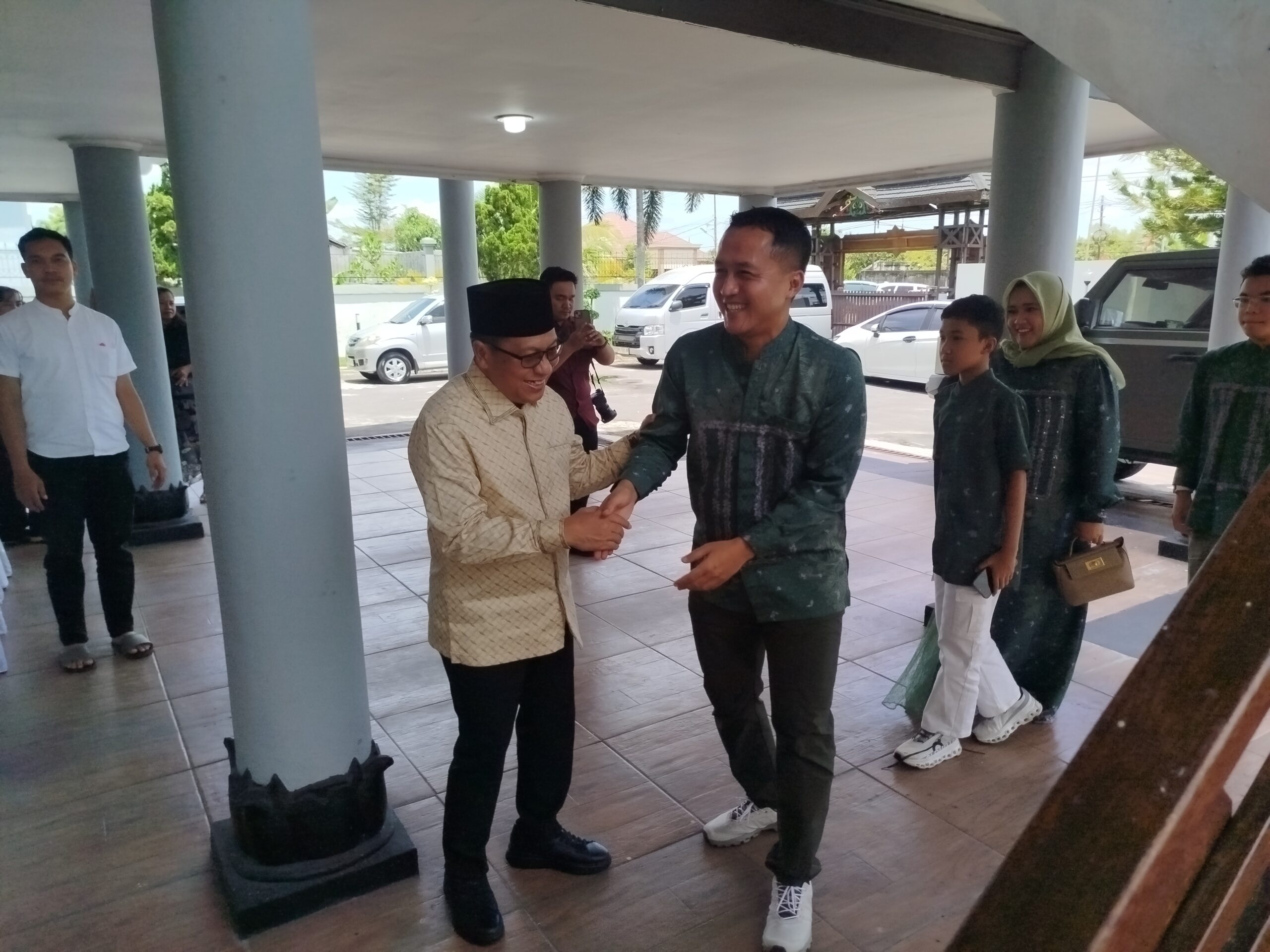 Hangat dan Penuh Makna, Open House Ketua DPRD Palangka Raya Pererat Hubungan dengan Masyarakat