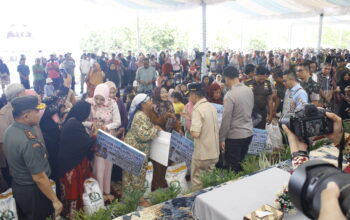 BANTUAN PANGAN PRESIDEN-Pemerintah Gelar GPM Sambut Nyepi dan Idulfitri BANTUAN PANGAN PRESIDEN-Pemerintah Gelar GPM Sambut Nyepi dan Idulfitri