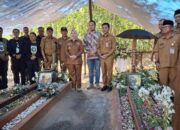 Bupati Hj Nurhidayah Ziarah ke Makam Prof Birute Galdikas 