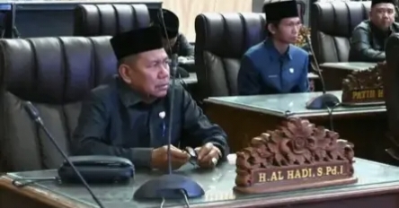 Anggota DPRD Al Hadi Imbau Warga Tak Lagi Buang Sampah ke Sungai