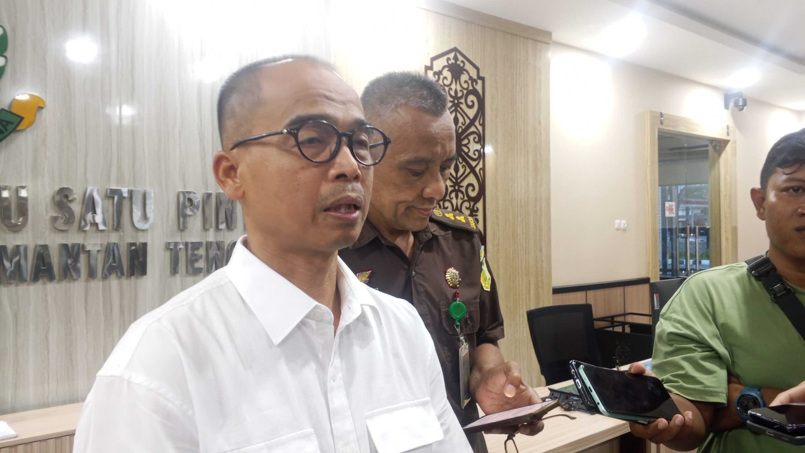 KASUS KORUPSI PT IM MASUK TAHAP II-4 Tersangka Resmi Dilimpahkan untuk Disidangkan