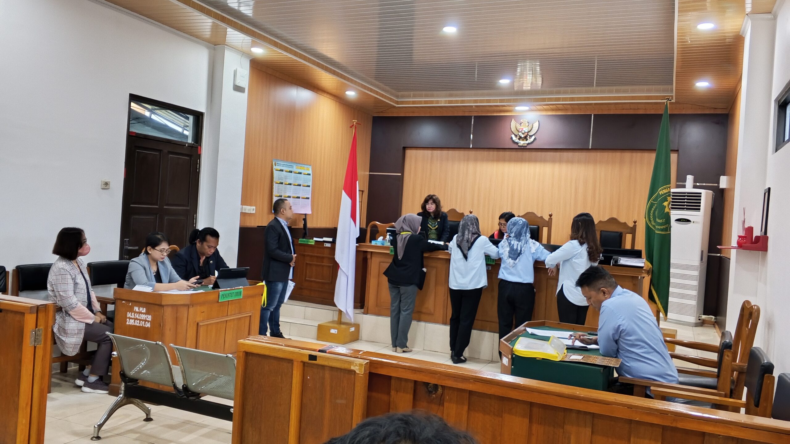 Mantan Dirut Pascasarjana UPR Ajukan Praperadilan Tersangka