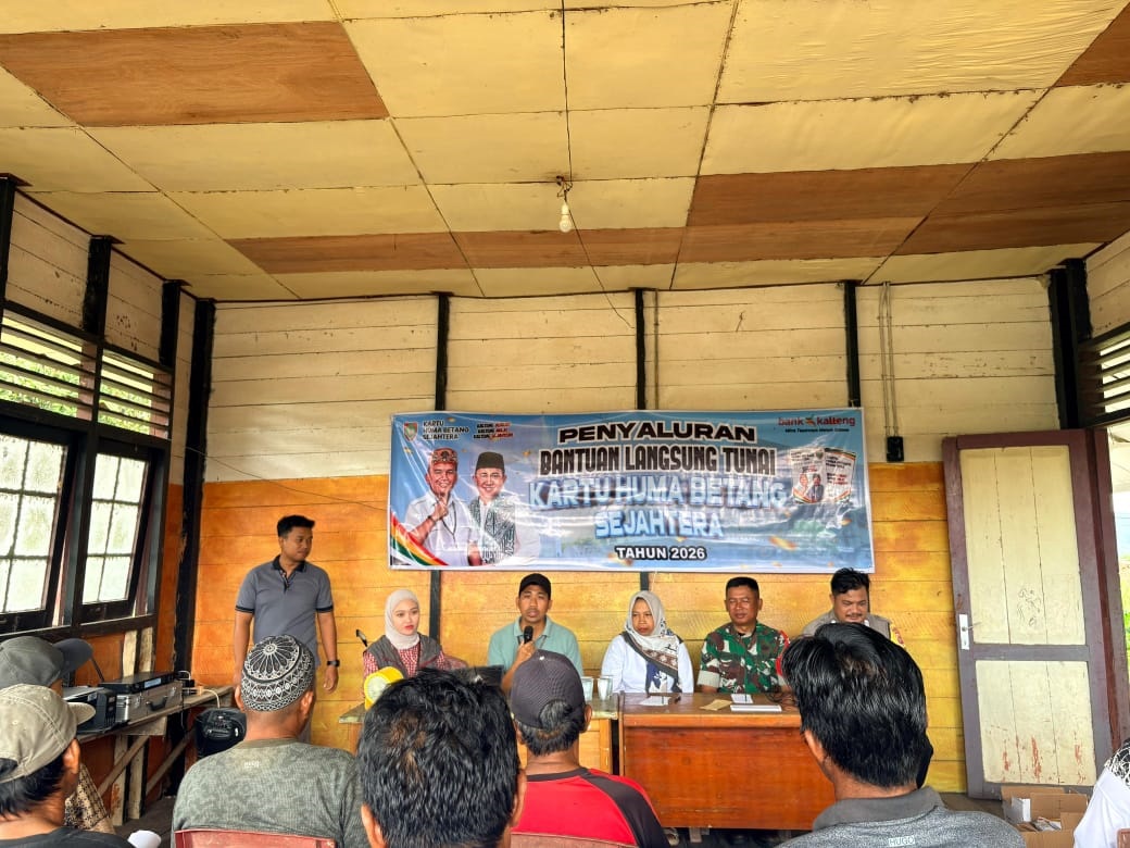 Polsek Danau Sembuluh Kawal Penyaluran Bansos Huma Betang