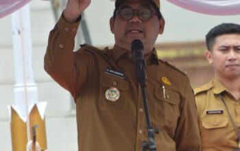 BUPATI BARUT SHALAHUDDIN-Pendidikan Gratis Harga Mati, Jangan Ada Anak Putus Sekolah!