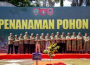 BERSATU DI KODAM XXII/TAMBUN BUNGAI-Gubernur Kalteng dan Kalsel Tanam Pohon Bersama