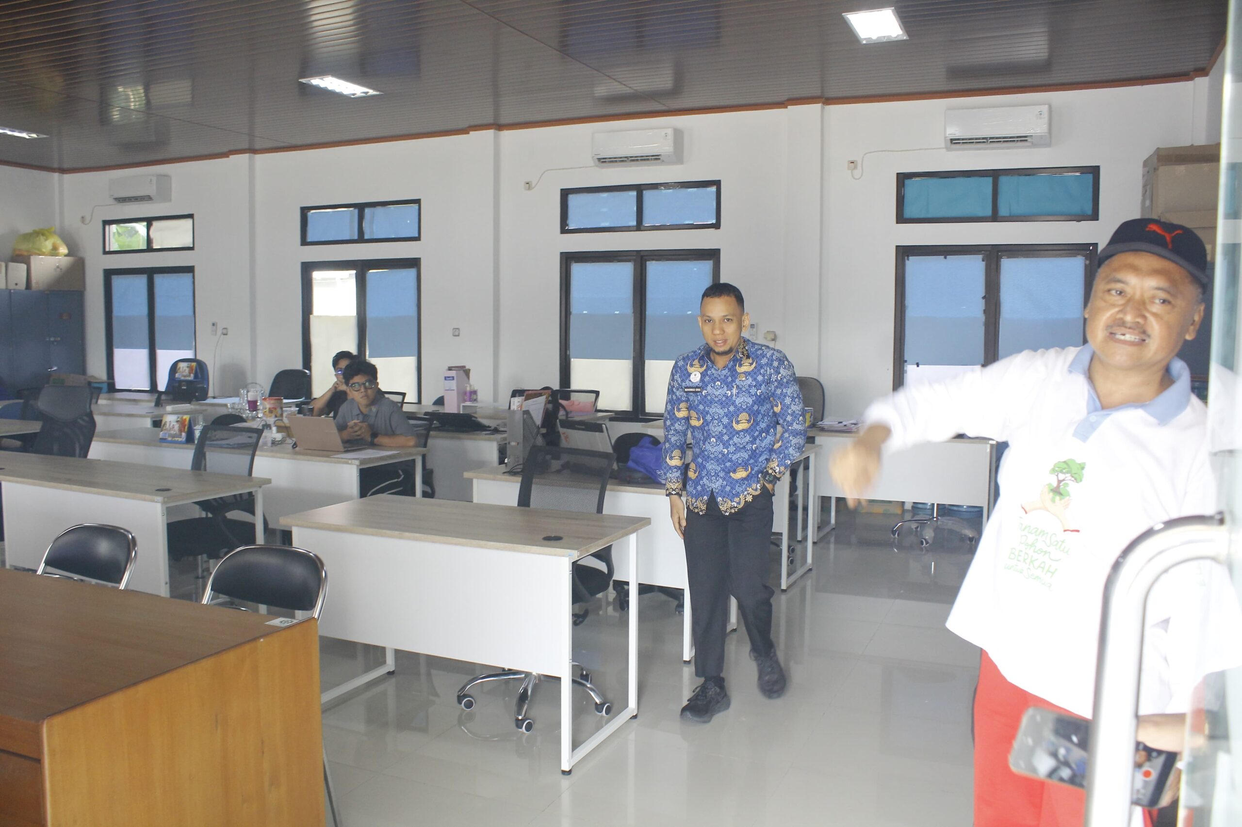 Bukan Sekadar Fleksibilitas, WFH di Disnakertrans Kalteng Buktikan Bisa Hemat Energi