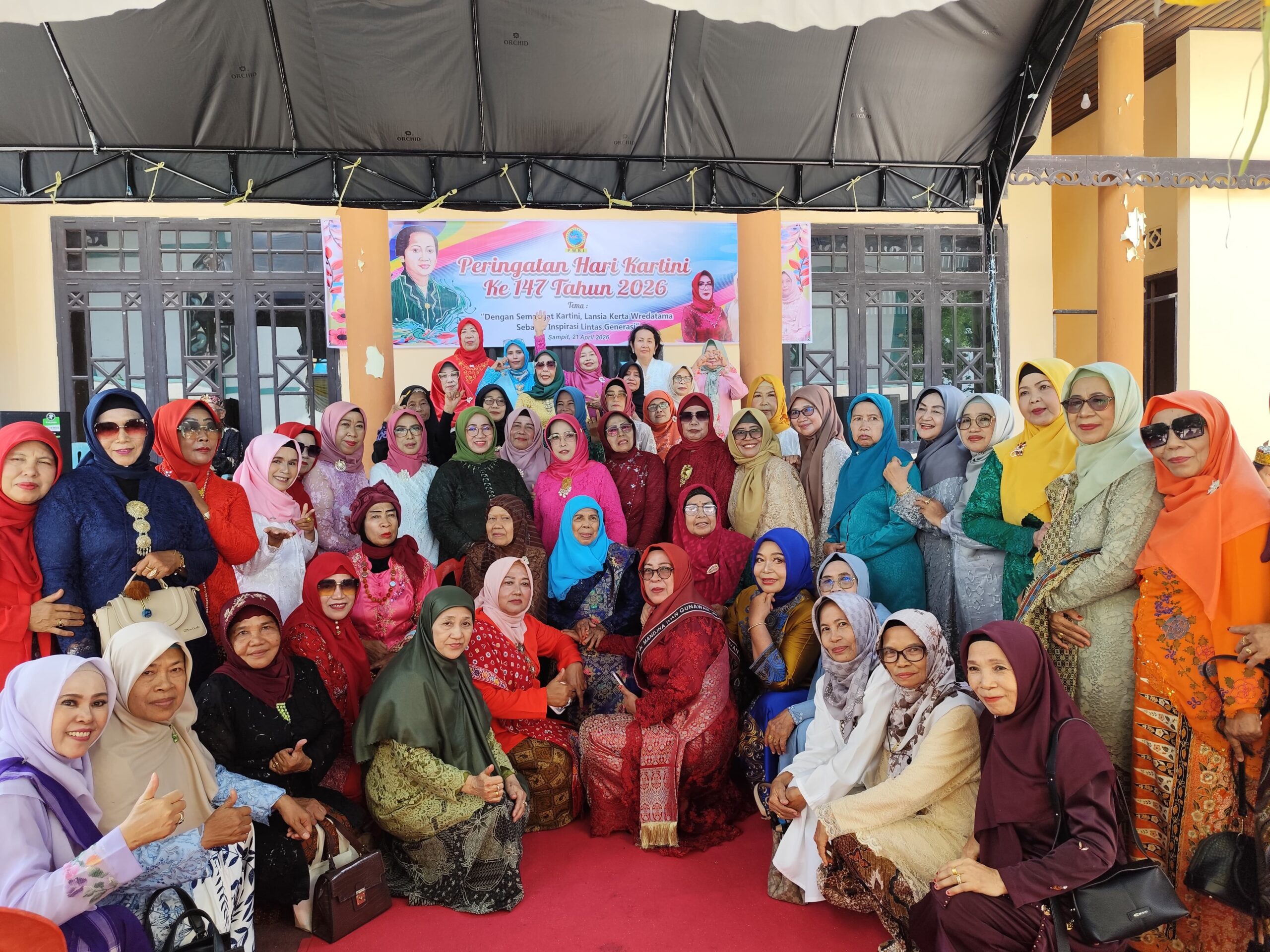 PWRI Kotim Rayakan Hari Kartini dengan Semangat Lansia Penuh Inspirasi