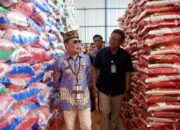 BBM Naik, Gubernur: Stok Beras Aman, Warga Jangan Panik