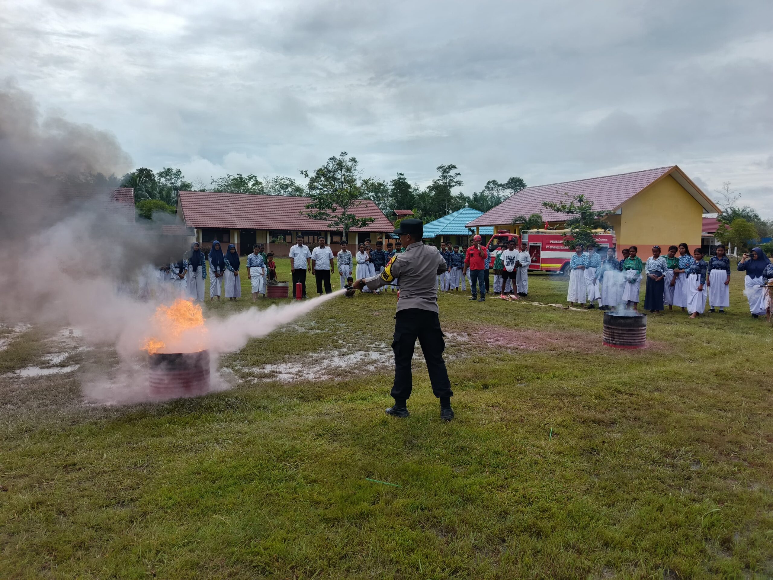 Peringati Hari Bumi, PT GSDI Perkuat Edukasi Pencegahan Kebakaran Sejak Dini