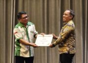 Penguatan Jaminan Sosial Pekerja, GAPKI Kalteng Terima Penghargaan