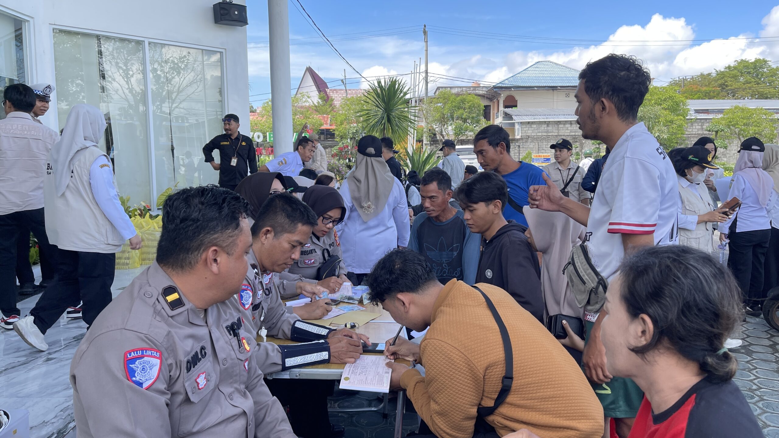 235 Kendaraan Menunggak Pajak Terjaring Razia