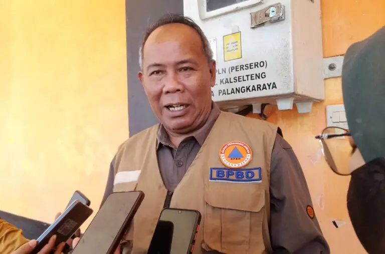 BBM DEXLITE NAIK-Operasional Mobil BPBD Kotim Terhambat